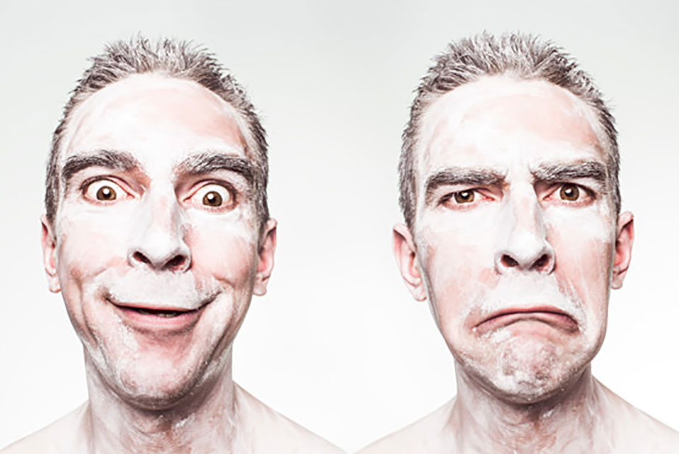 윈키아 EMO 애플리케이션 출시